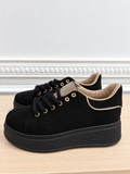 Sneaker in Camoscio Nero