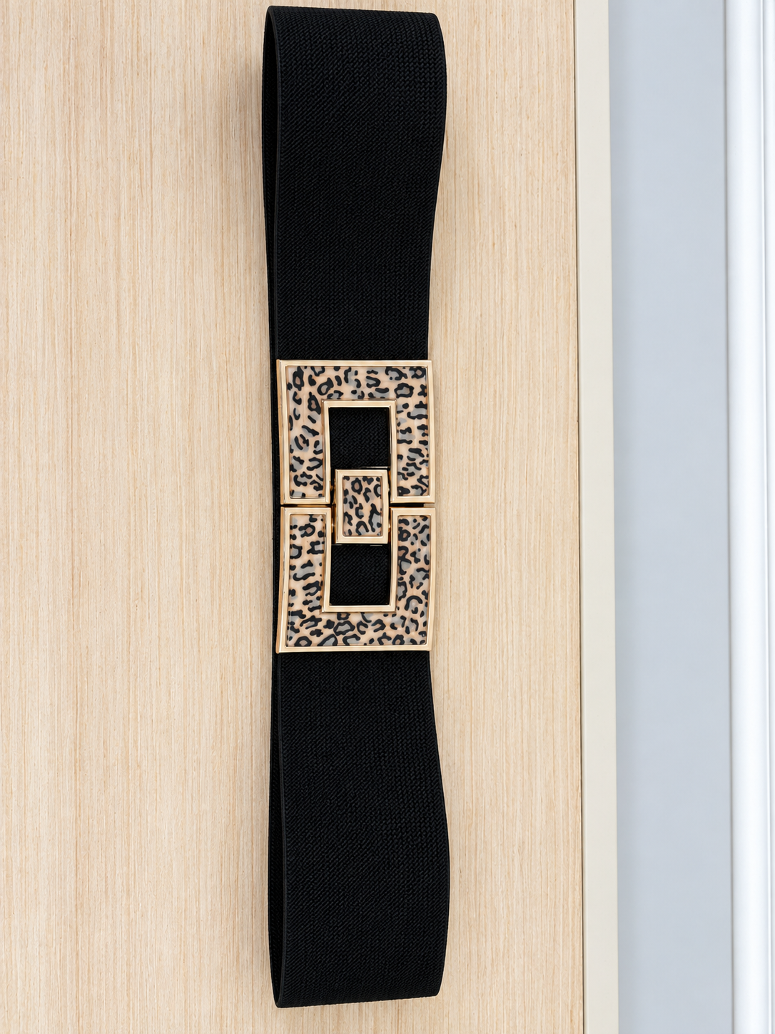 Cintura Elastica Nera con Fibbia Animalier – 77 c